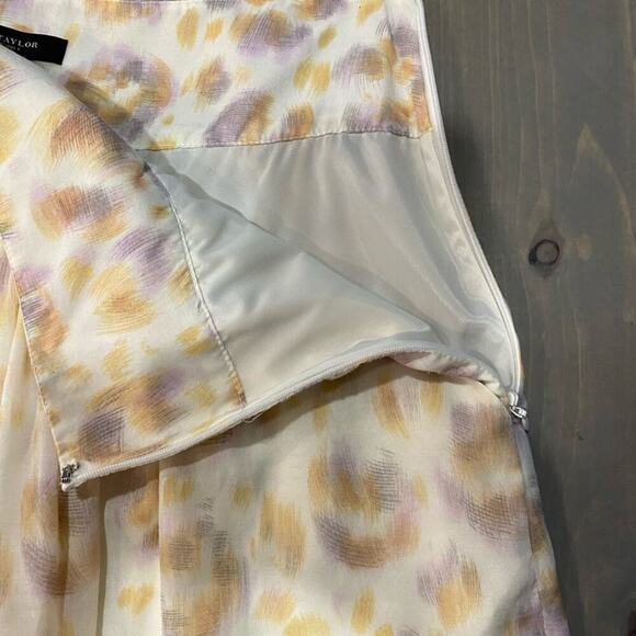 Ann Taylor Cream Purple A-Line Mini Skirt Sz 8 - Picture 9 of 13